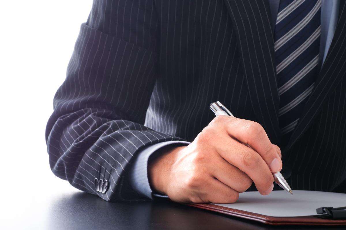 司法書士からレターパックで届く書類とは？初心者が確認すべき対応策と放置した場合のリスク